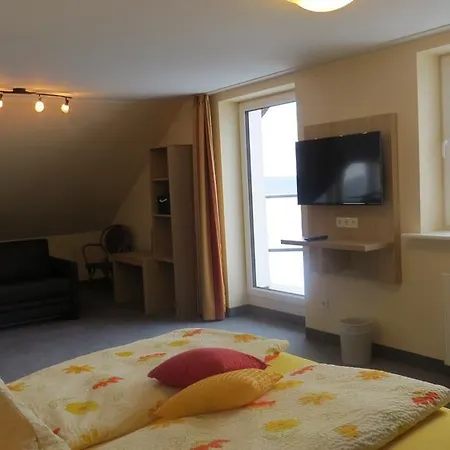 Lebers Schinken-alm Guest house *